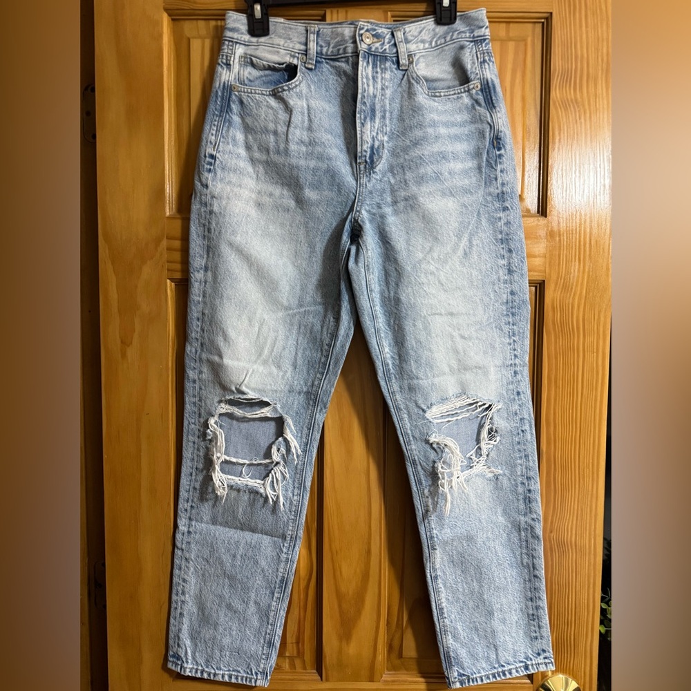 American Eagle Outfitters Light Blue Denim Jeans
